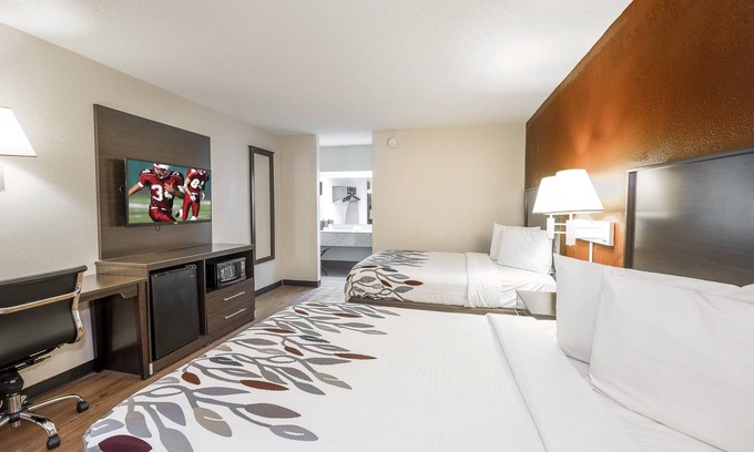 Walterboro Hotel | Red Roof Inn Walterboro