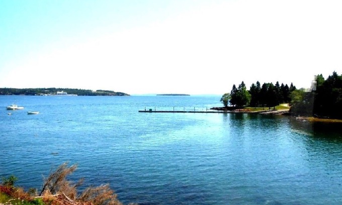 Robbinston Hotel | Redclyffe Shore Motor Inn