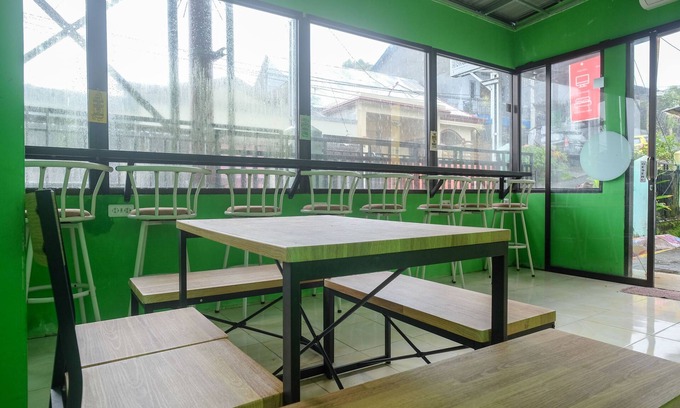 Grand Kawanua International City Hotel | RedDoorz near Politeknik Manado