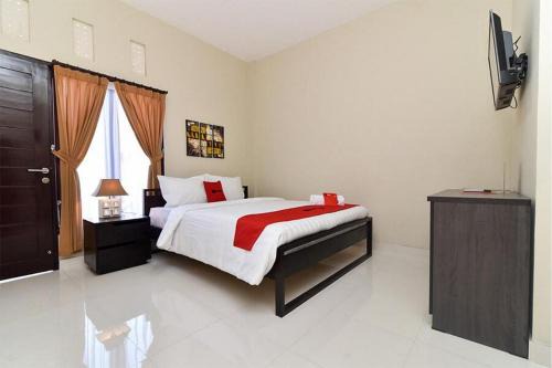 Imam Bonjol House | RedDoorz Plus near Jalan Imam Bonjol Denpasar