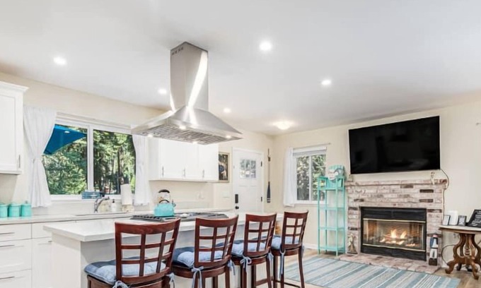 Ben Lomond House | Redwood Home - view of the river!