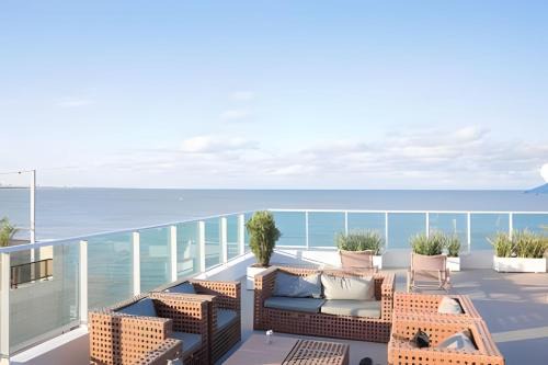 Cabo Branco Apartment | Refúgio à Beira-Mar Cabo Branco! Blue Sunset #501