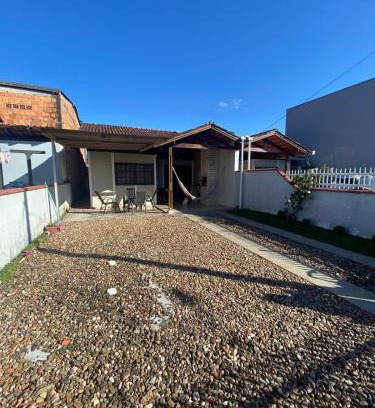 Meia Praia House | Refúgio Perfeito na Praia