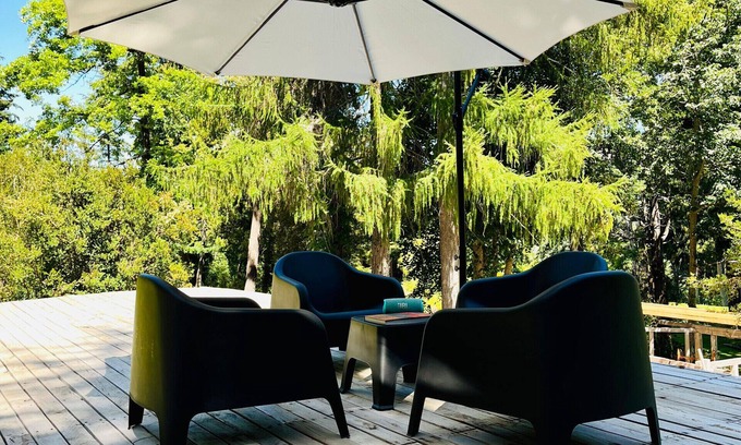 Villa La Angostura Apartment | Refugio La Cupula con vista y llegada al lago