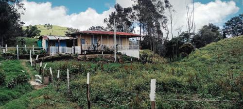 Murillo House | Refugio Paramo Trek Murillo