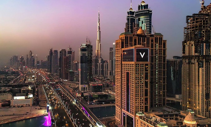 Sheikh Zayed Road Apartment | Regal Heights - 2 Bedrooms Sky Villa at Business Bay Dubai. Entertainment Space!