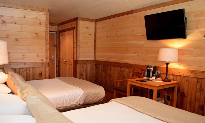 Blue Ridge Hotel | Reid Ridge Lodge