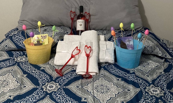 Saks House | Relax and Recoup