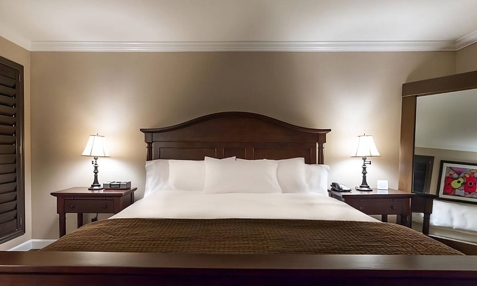 Cupertino Hotel | Relax and Unwind! Pool, Free Breakfast, Short Drive to Winchester Mystery House