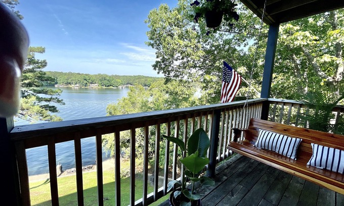 Mid America Condo | Relax & Enjoy beautiful Sunsets! * Boating Packages Available!