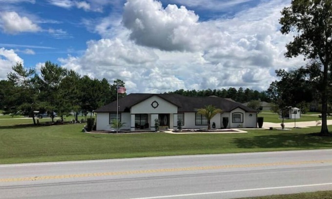 Ocala House | Relax in Ocala Fl