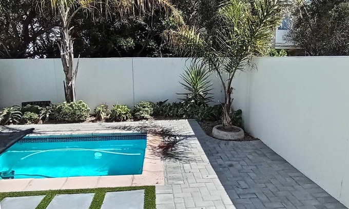 Calypso Beach House | Relax in Style at La Kruger Blue, Langebaan's Premier Holiday Home