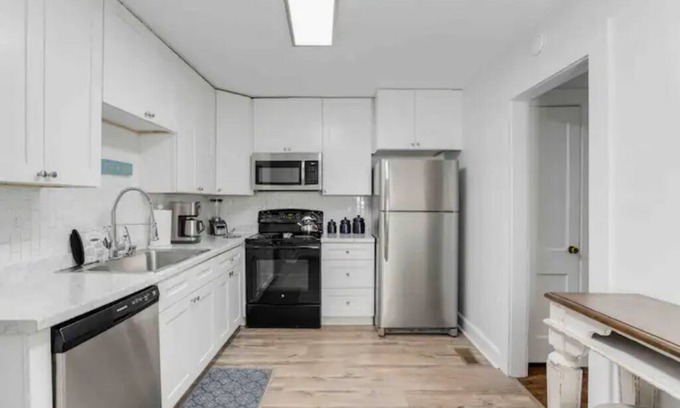 Easley House | Relax near Falls Park 20 min drive