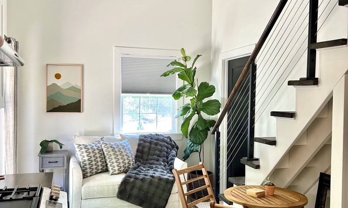 Dunlap Apartment | Relax, rejuvenate, restore, and disconnect at REST at Flourishing Mountain Farm