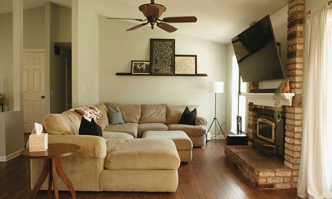 Yuba City House | Relax with the family in this beautiful 3 bedroom, 1 nursery, 2 bathroom home!