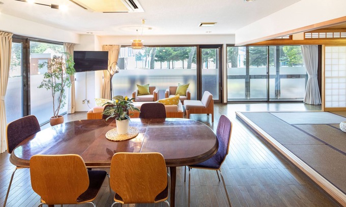 Toyohira Apartment | Relaxed and Quiet Parkside Family Apartment in Sapporo | 350m to Subway Station