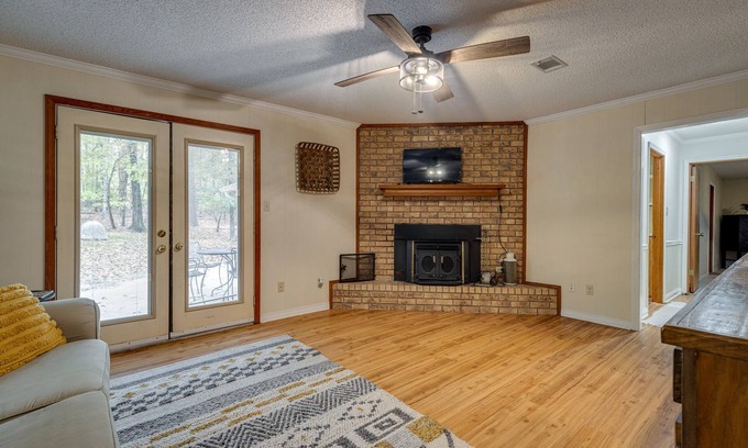 Fairbanks House | Relaxing 4 bedroom home in the country