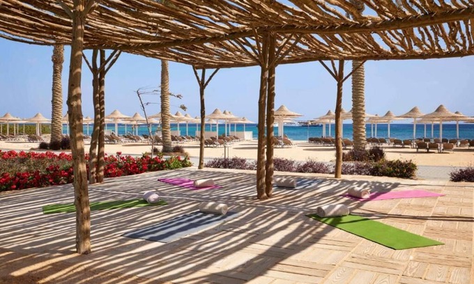 Port Ghalib Hotel | Relaxing Balcony Retreat Perfect for Beach Getaway - with 2 Swimming Pools