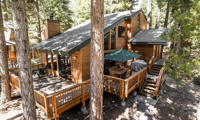 Carnelian Bay House | Relaxing Carnelian Bay Retreat - within walking distance to lake