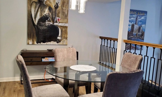 Huntsville House | Relaxing condo getaway