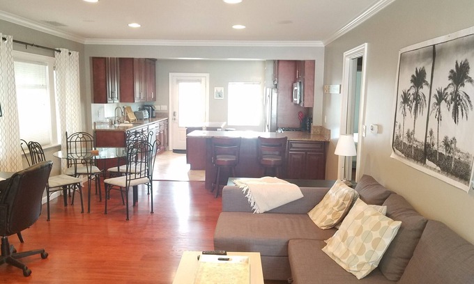 South Redondo House | Relaxing Elegant Beach House Furnished Kitchen Fully Equipped 2bed 2bath