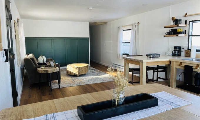 Johnstown House | Relaxing farm suite getaway near Loveland!