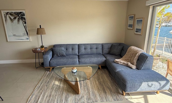 Belle Vista Condo | Relaxing Getaway Beach Condo in St. Pete Beach