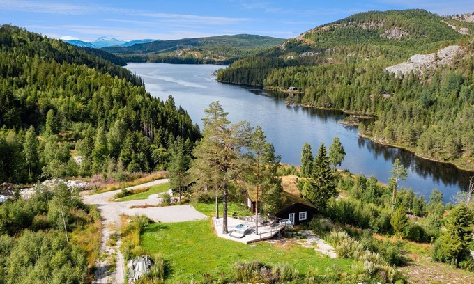 B Cabin | Relaxing and cozy cottage with jacuzzi and panorama view