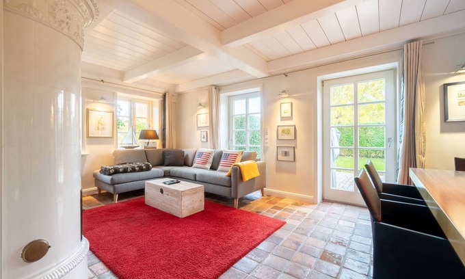 Midlum House | "Relaxing vacation at the Auster Hüs: Nature, comfort and pure relaxation!"