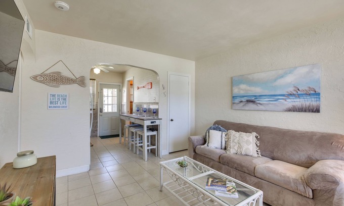 Wildwood Crest Apartment | Relaxing Wildwood Crest Retreat w/2 Patios!