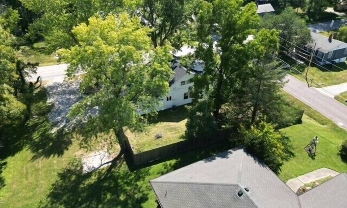 Rocheport House | Remodeled Rocheport Sunflower House - A Bungalow in Historic Rocheport