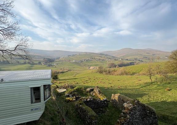 Cranagh Apartment | Remote Mountain View lodge