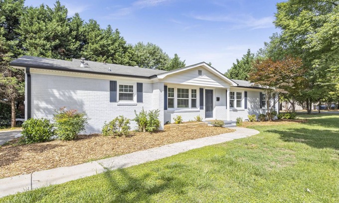 Charlotte House | Renovated! 12 minutes from South End CLT!