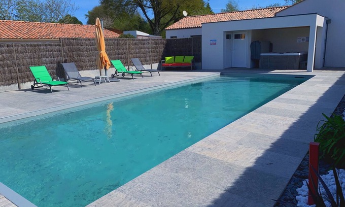 La Garnache Cottage | Renovated 19th-Century Home with Pool, Spa, and Nearby Attractions