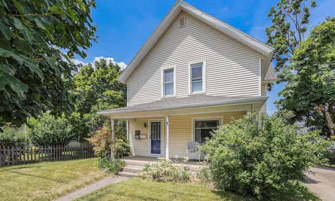 Three Oaks House | Renovated Victorian Home with Private Garden & Fire Pit!
