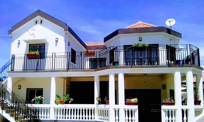 Morondava House | RESIDENCE BAOBAB LOFT