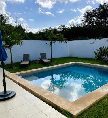 Merida Municipality House | Residencia de descanso con ALBERCA PRIVADA