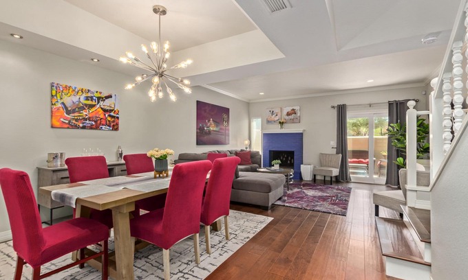 Camelback East House | Resort-Style Biltmore Townhome: Pool, Tennis, Jacuzzi, Pickleball, Gym—50ft Away