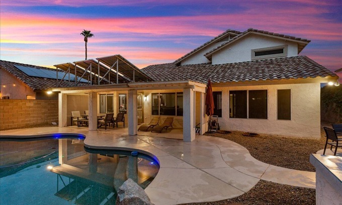 Peoria House | Resort Style Living in a Spacious Peoria Beauty