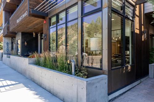 Ketchum House | Resort-Style Luxury in the Heart of Ketchum