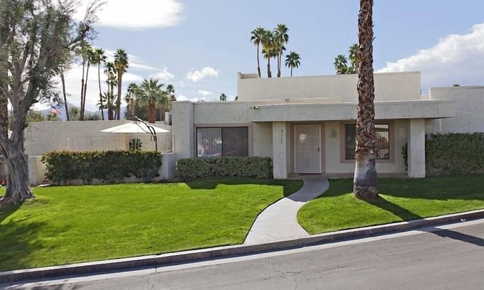 Palm Desert Villa | Restful Palm Desert Oasis