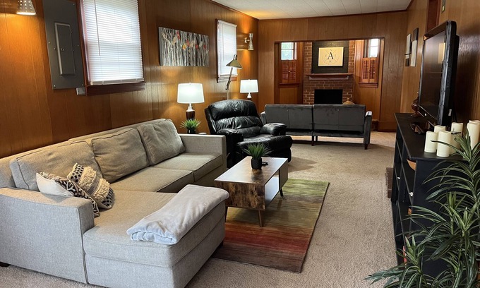 Aiken House | Retro Ranch-Mid Century Home