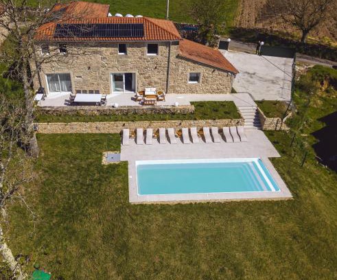 Palas de Rei House | Reverence Villas Caldelas