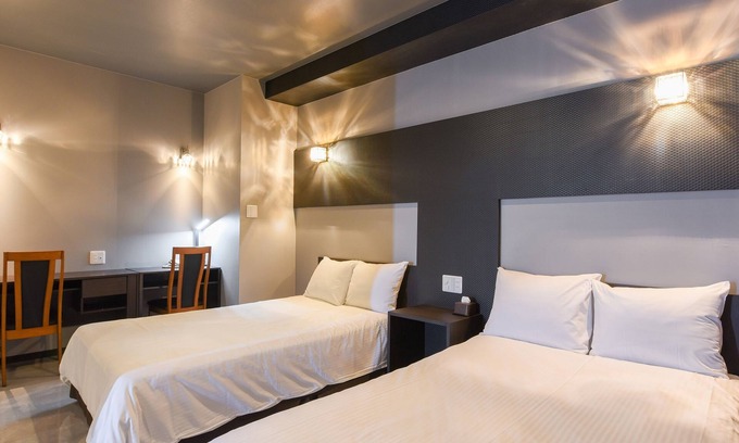 Awase Hotel | Rich Reson AWASE