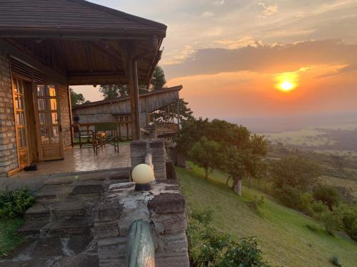 Rubirizi Cabin | Rift Valley Game Lodge Rubirizi