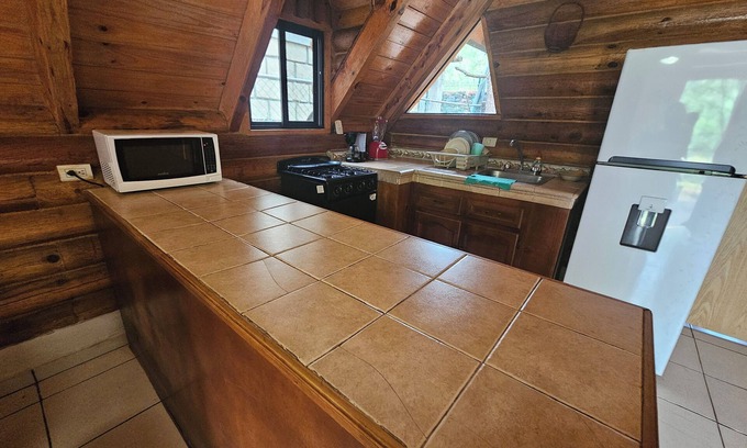 Santiago Cabin | Rincon del Angel cabin 1