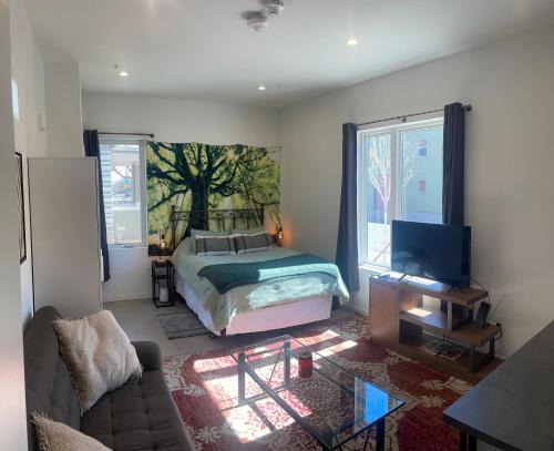 Cole House | RiNo Self-Care Studio