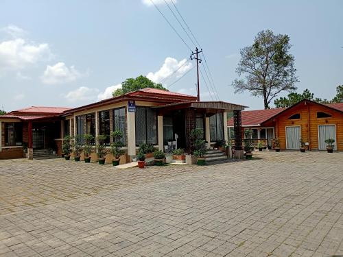 Ri-Bhoi Hotel | Rishat Sngi Orchid Resort, Shillong