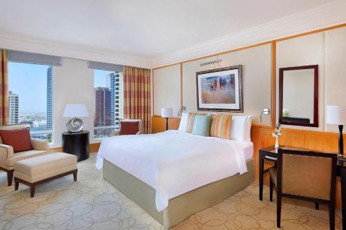 DIFC Hotel | Ritz Carlton Residences DIFC Downtown Dubai