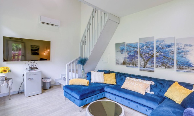 Mountain View Apartment | River Access & Private Deck: Mountain View Retreat